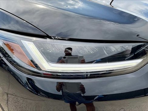 New 2026 Honda HR-V EX-L image 13