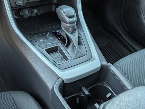 Used 2025 Toyota RAV4 LE image 16