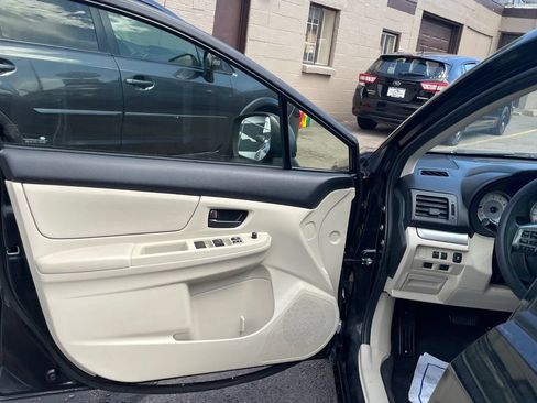 Used 2014 Subaru Impreza 2.0i AWD/4WD image 10