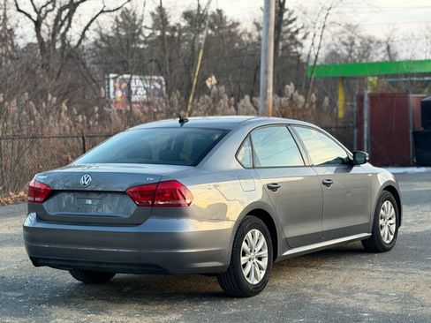 Used 2015 Volkswagen Passat 1.8T Wolfsburg Edition image 6
