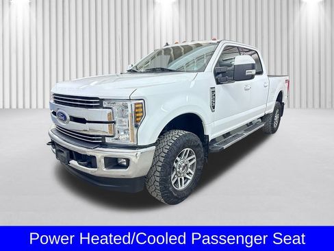 Used 2019 Ford F250 Lariat w/ Lariat Ultimate Package image 12