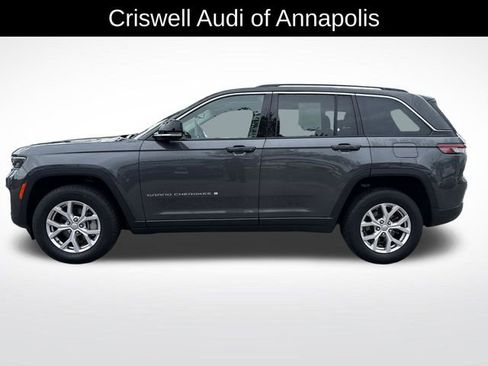 Used 2022 Jeep Grand Cherokee Limited AWD/4WD image 3