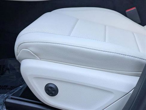 New 2026 Mercedes-Benz GLE 350 4MATIC image 4