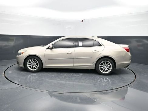 Used 2014 Chevrolet Malibu LT w/ Power Convenience Package image 5