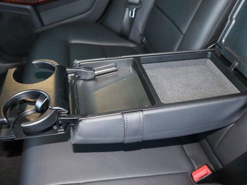 Used 2013 Mercedes-Benz E 350 Sedan image 51