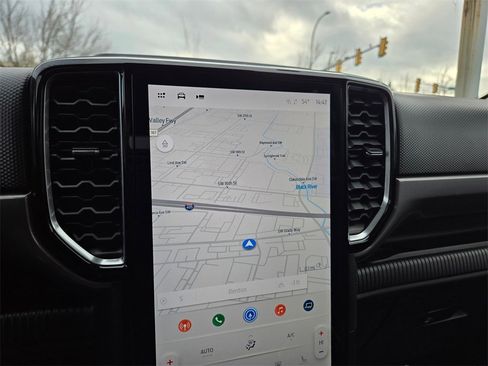 Used 2024 Ford Ranger XLT w/ Equipment Group 301A High image 16