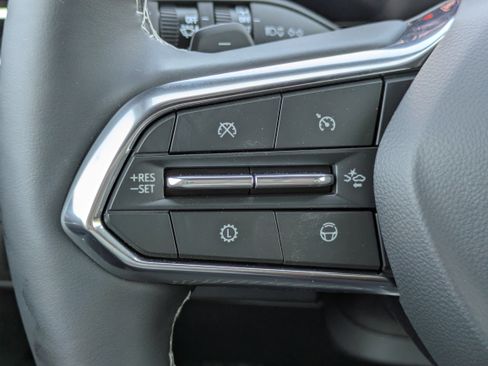 New 2026 Chevrolet Traverse Z71 w/ Enhanced Driving Package image 19