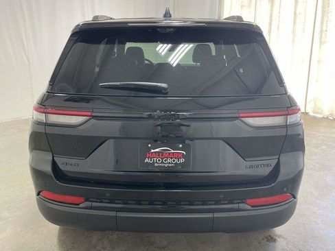 New 2025 Jeep Grand Cherokee Limited w/ Luxury Tech Group II image 3