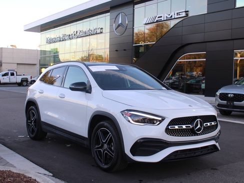 Certified 2023 Mercedes-Benz GLA 250 4MATIC image 41