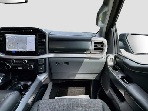 Used 2023 Ford F150 Lightning XLT AWD/4WD image 25