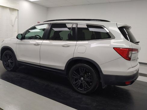 Used 2021 Honda Pilot Special Edition image 3