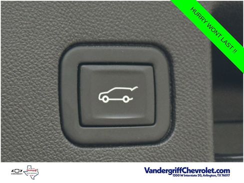 Used 2023 Chevrolet Equinox RS w/ RS Leather Package FWD image 18