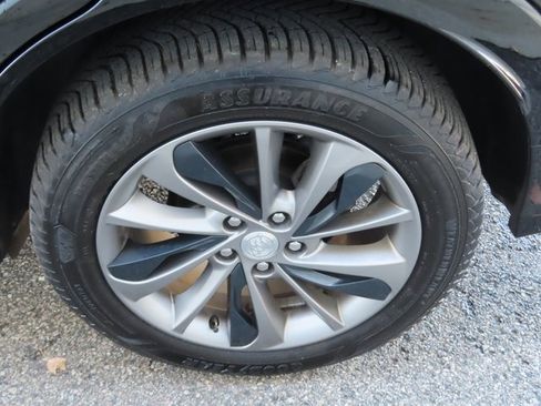 Used 2022 Buick Encore GX Select w/ Sport Touring Package image 14