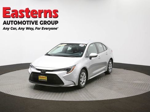 Used 2024 Toyota Corolla LE image 53