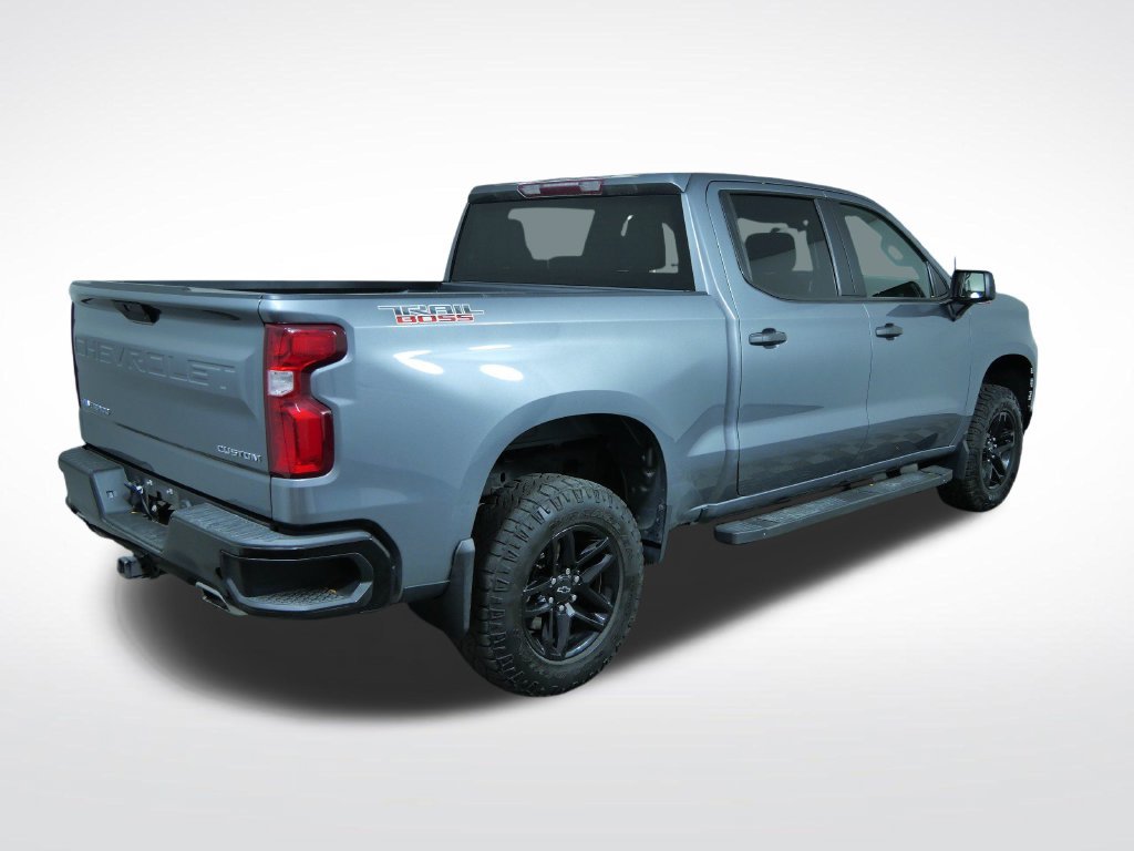 Used 2021 Chevrolet Silverado 1500 Custom Trail Boss AWD/4WD image 3