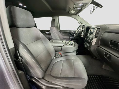Used 2021 Chevrolet Silverado 1500 Custom Trail Boss AWD/4WD image 28