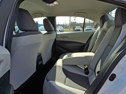 Used 2023 Toyota Corolla LE w/ Carpet Mat Package (TMS) image 10