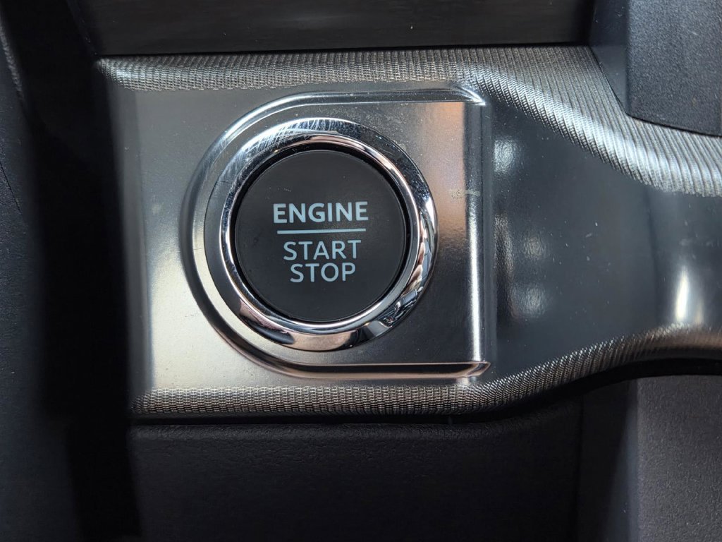 Used 2024 Ford F150 Lariat AWD/4WD image 32