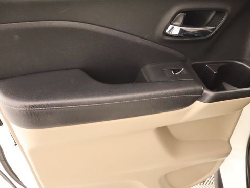 Used 2018 Honda Ridgeline RTL-T image 16