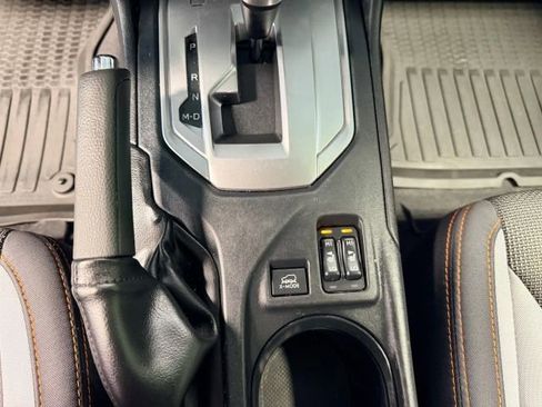 Used 2021 Subaru Crosstrek 2.0i Premium image 11