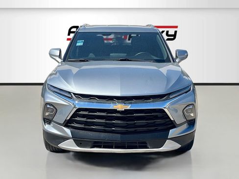 Used 2023 Chevrolet Blazer Premier w/ Driver Confidence II Package FWD image 2