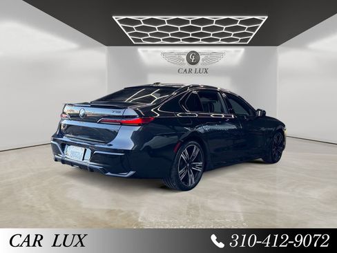 Used 2023 BMW 740i RWD image 5