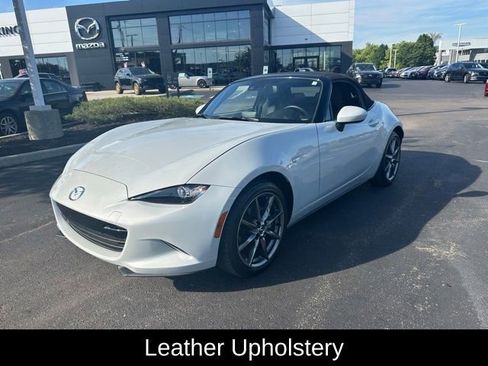 Used 2016 MAZDA MX-5 Miata Grand Touring RWD image 3