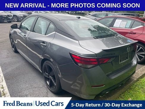 Used 2023 Nissan Sentra SR w/ Midnight Edition Package FWD image 4
