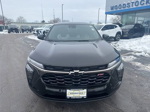 New 2026 Chevrolet Trax RS w/ Sunroof Package image 8