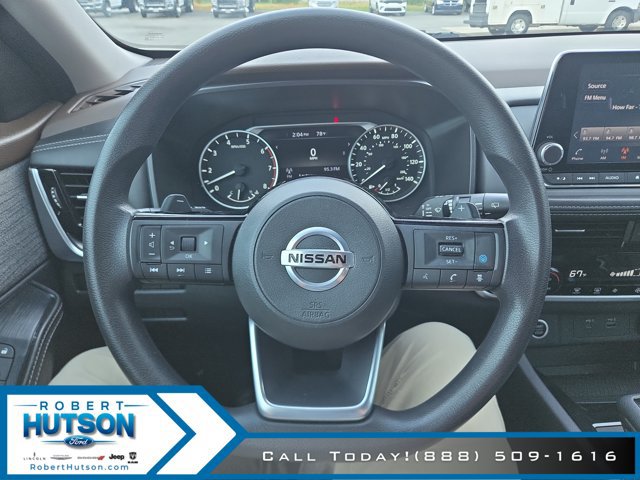 Used 2021 Nissan Rogue SV FWD image 12