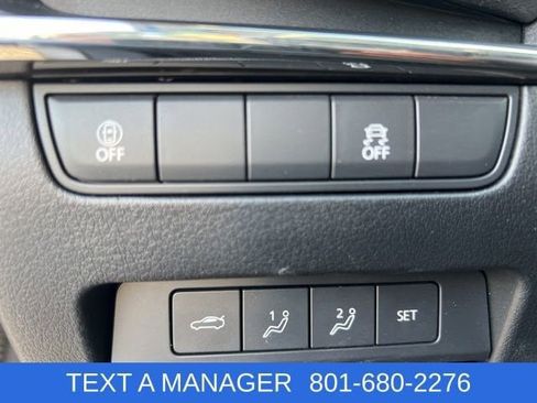 Used 2023 MAZDA MAZDA3 s FWD image 13