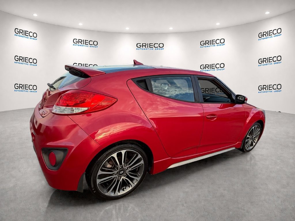 Used 2016 Hyundai Veloster Turbo FWD image 7