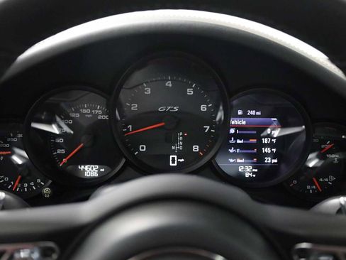 Used 2019 Porsche 911 Carrera GTS image 24