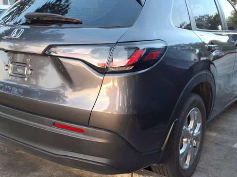 Used 2024 Honda HR-V LX image 12