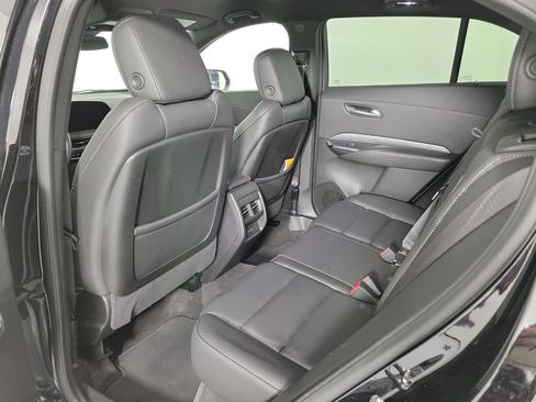 Used 2025 Cadillac XT4 Premium Luxury FWD image 12