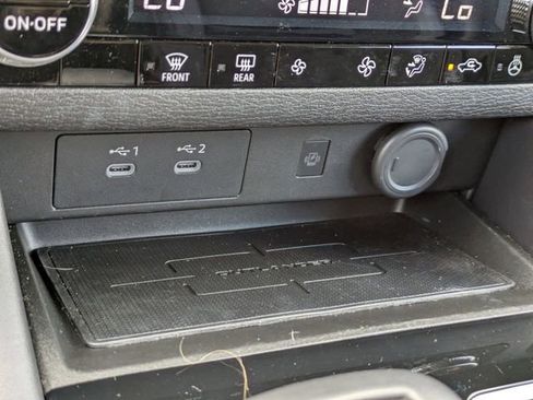 New 2026 Mitsubishi Outlander SE image 26