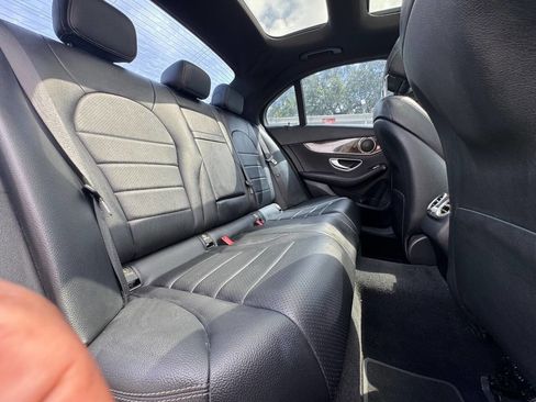 Used 2018 Mercedes-Benz C 300 Sedan image 18
