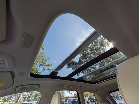 Certified 2023 Volvo XC60 B5 Ultimate image 22