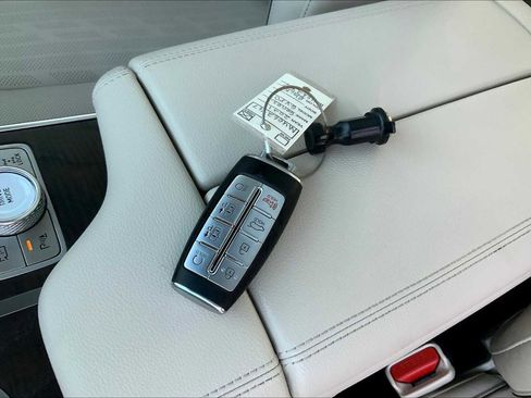 Used 2021 Genesis GV80 3.5T w/ Advanced Package 06 image 27