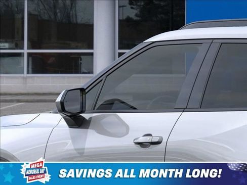 New 2026 Chevrolet Blazer LT w/ Convenience Package FWD image 12