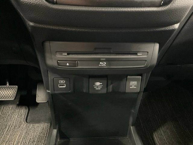 Certified 2024 Honda Odyssey Touring image 30