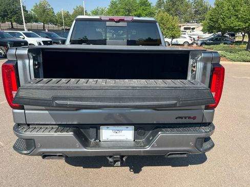 Used 2020 GMC Sierra 1500 AT4 w/ AT4 Premium Package AWD/4WD image 18