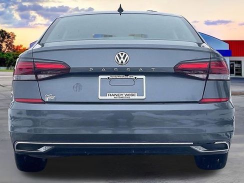 Used 2021 Volkswagen Passat 2.0T S image 5