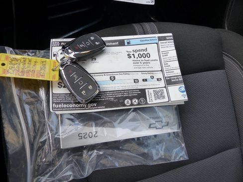 Used 2025 Chevrolet Blazer LT w/ Redline Edition image 21