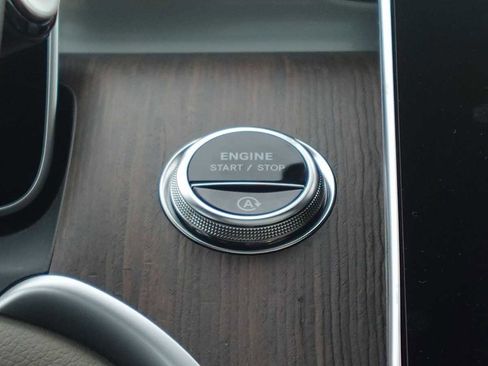 New 2026 Mercedes-Benz GLC 300 4MATIC image 38