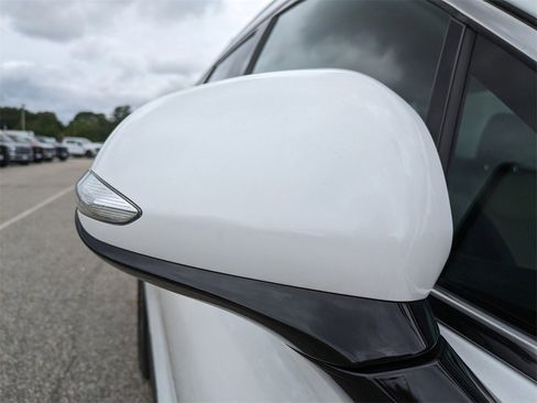 Used 2023 Hyundai Santa Fe SEL w/ Cargo Package image 12