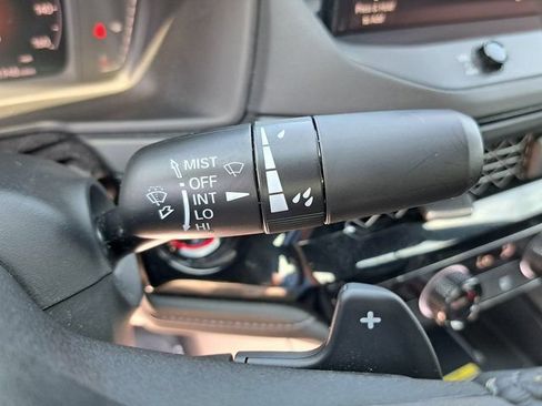 Used 2025 Honda Accord Sport image 11