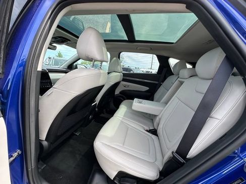 Used 2023 Hyundai Tucson Limited AWD/4WD image 14