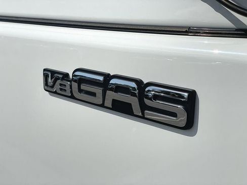 New 2024 Chevrolet Low Cab Forward 5500XG image 19