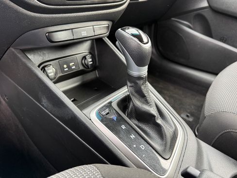 Used 2021 Hyundai Accent SE FWD image 22